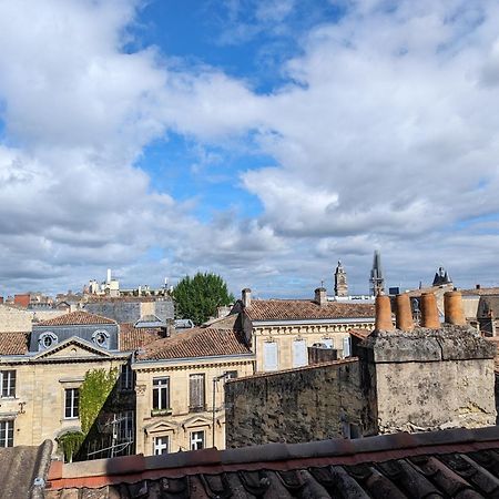 Appartement Cocon Lumineux Sous Les Toits De Bordeaux Extérieur photo